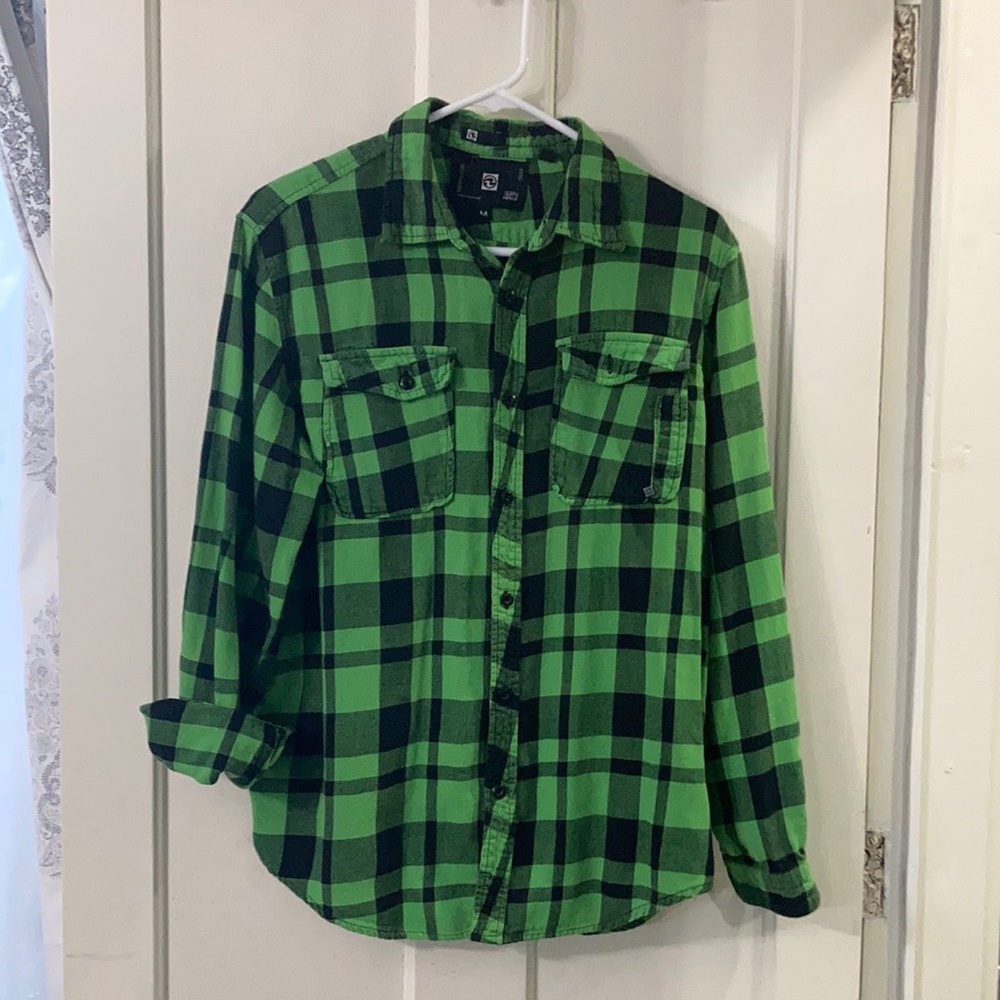 Ocean Current Long sleeve button down shirt size you men’s Medium